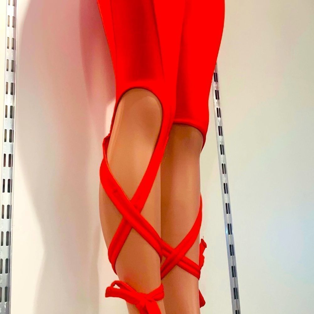 💫Cute Red workout/leggings💫